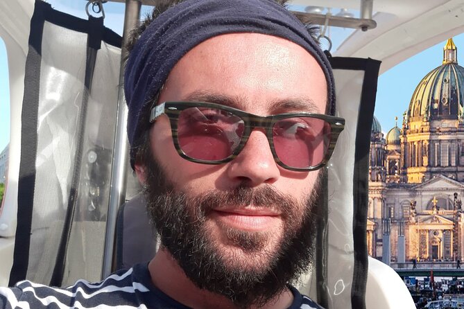 Individual City Tour - Rickshaw Sightseeing in Berlin - Logistics and Booking Details