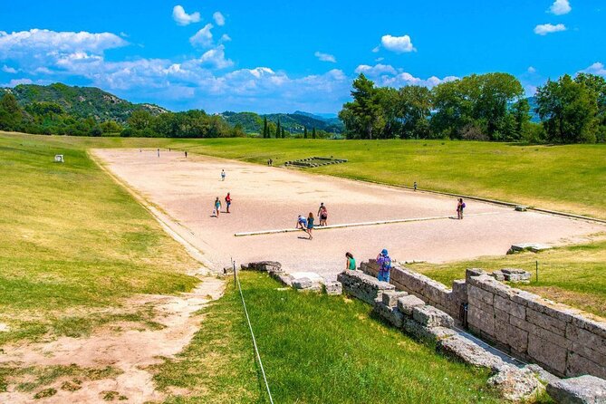 Indulge to the beauty of Greece with the 4 days Classical Greece private tour - Journey Through Central Greece to Delphi’s Sacred Sanctuary