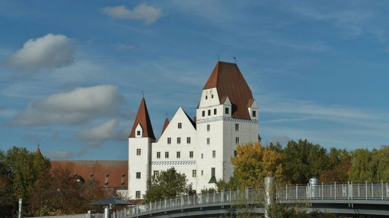 Ingolstadt: Private Guided Walking Tour - Exploring Ingolstadt: A 1.5-Hour Private Walking Tour