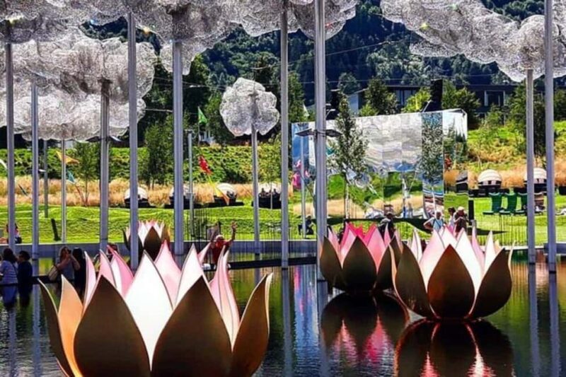 Innsbruck: Swarovski Entry Ticket w/ Audio Guide & Transfers - The All-Inclusive Experience with Hotel Transfers in Tyrol