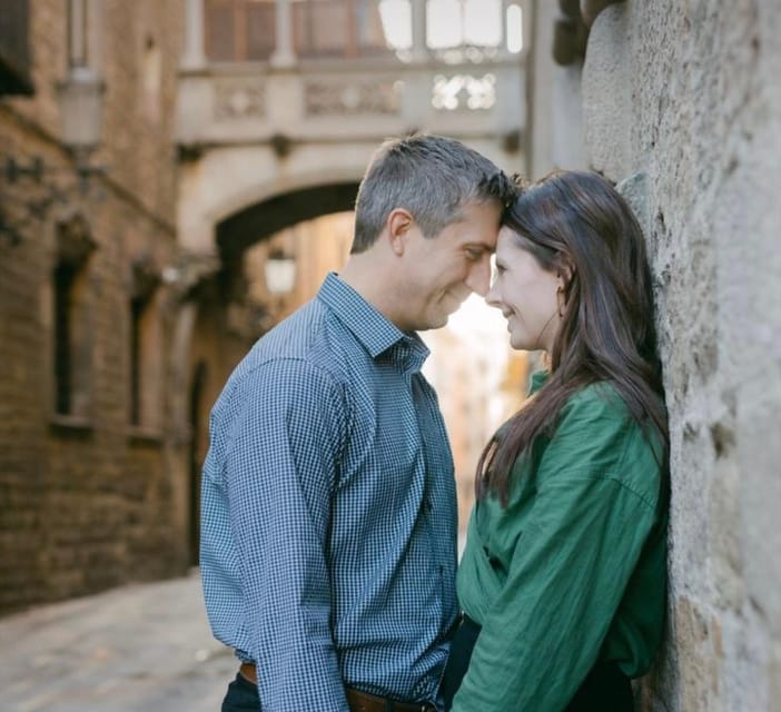 Instagram tour of Barcelona with a private photographer - Logistics and Practical Tips for a Smooth Experience