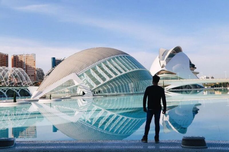 Instagram tour of Valencia with a private photographer - The Locations: Scenic Landmarks and Hidden Corners