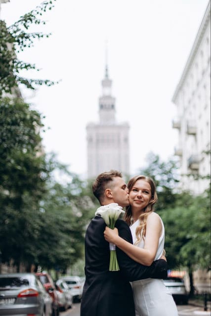 Instagram tour of Warsaw with a private photographer - Logistics and Booking Details