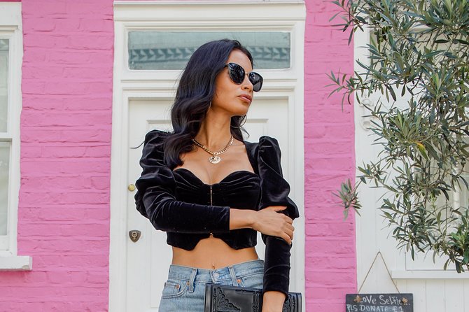 Instagrammable photos in Notting Hill - The Starting Point and Meeting Logistics