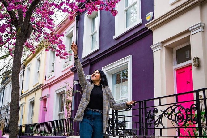 Instagrammable photos in Notting Hill - The Experience of Shooting in Notting Hills Streets