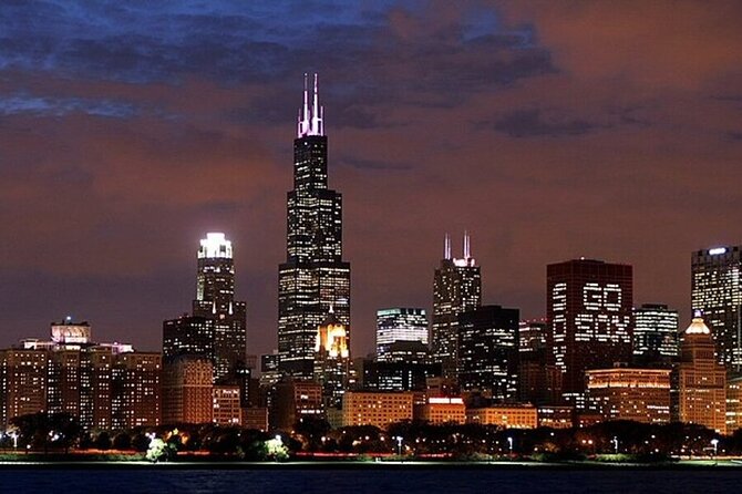 Interactive Mystery Scavenger Hunt in Chicago - Key Points