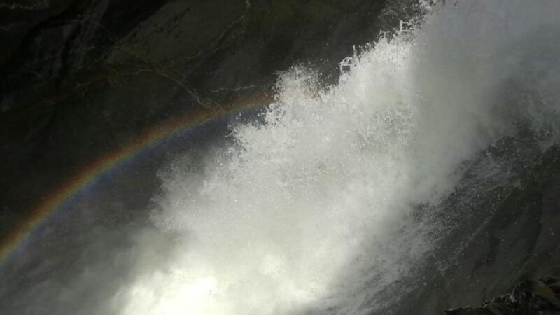 Interlaken: 72 Waterfalls Valley & Lauterbrunnen E-Bike Tour - The Expertise and Approach of the Guides