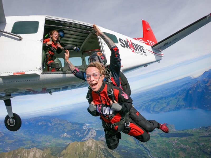 Interlaken: Airplane Skydiving over the Swiss Alps - The Experience in All Seasons