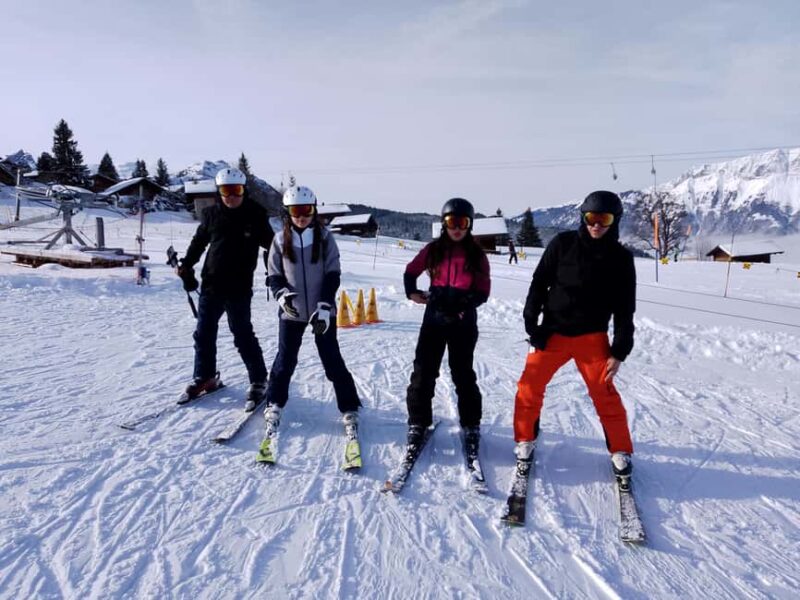 Interlaken: All-inclusive Half-day Ski Taster for beginners - The Ease of Transportation and Group Size