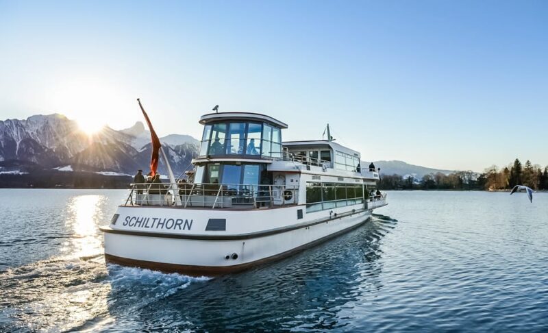 Interlaken: Boat Day Pass on Lake Thun and Lake Brienz - Visiting Famous Attractions and Picturesque Sights