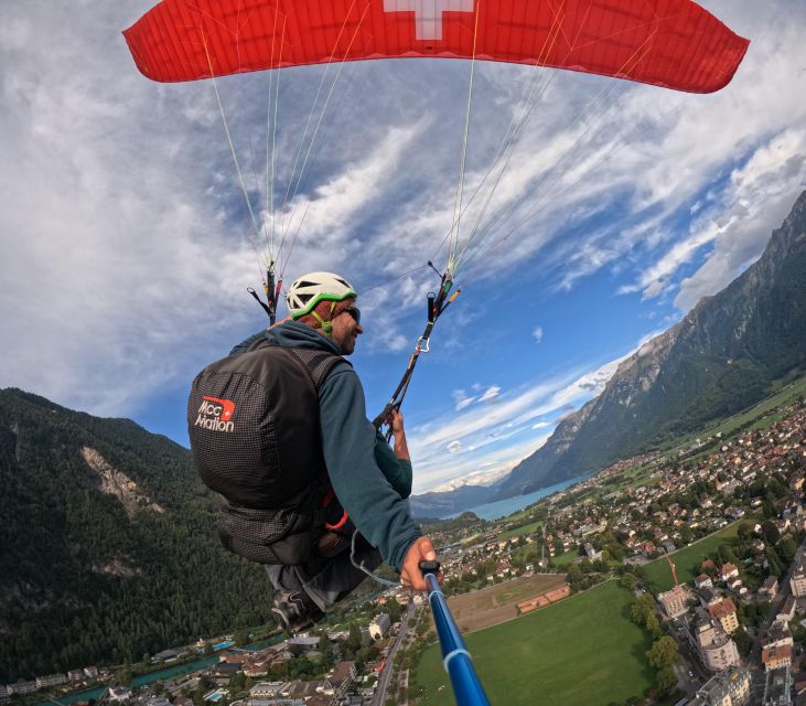 Interlaken: Paragliding Tandem High Flight - The Experience Provider: Swiss Paragliding & Adventure GmbH