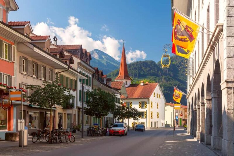 Interlaken: Private History Walk with a Local - Practical Aspects: Duration, Pacing, and What to Bring