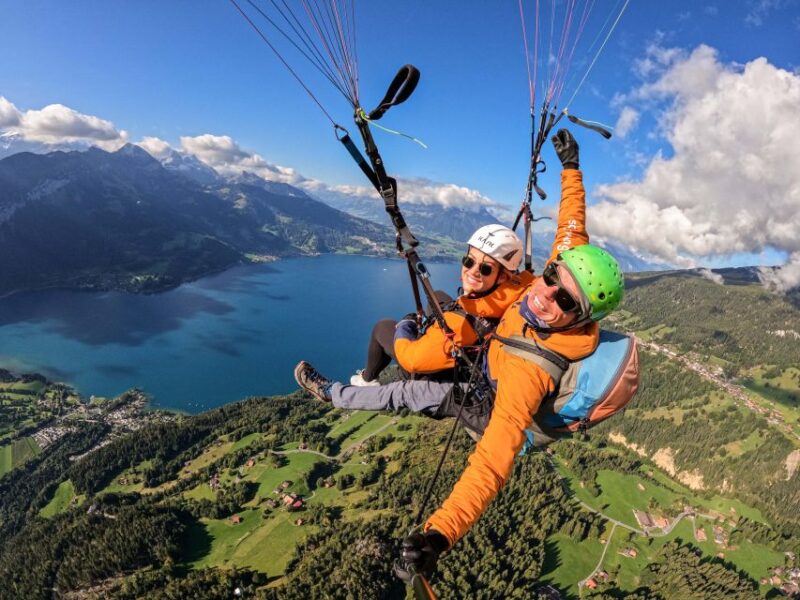 Interlaken: Tandem Paragliding Flight with Pilot - The Review Highlights: Skilled Guides and Stunning Views