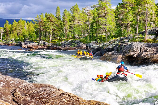 Intermediate Difficulty Level Rafting Experience in Dagali - Post-Rafting Comforts: Showers and Hot Dogs