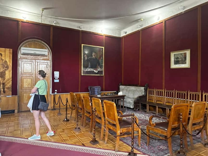 Into the footsteps of Joseph Stalin - Individual tour - Visiting Stalin’s Green Railway Carriage