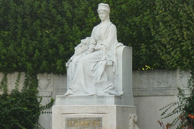 Introducing Vienna Walking Tour: The Capital of the Habsburgs - Why This Tour Is a Strong Choice for First-Time Visitors to Vienna