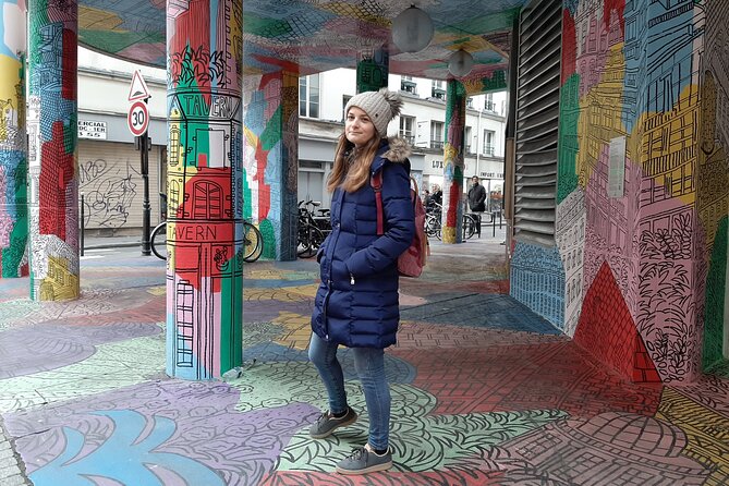 Invader Hunt - Street Art Tour of le Marais - The Role of the Guide in Making the Tour Special