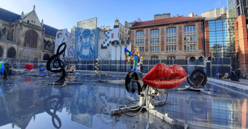 Invader Hunt Street Art Tour - How the Virtual Collecting Works During the Tour