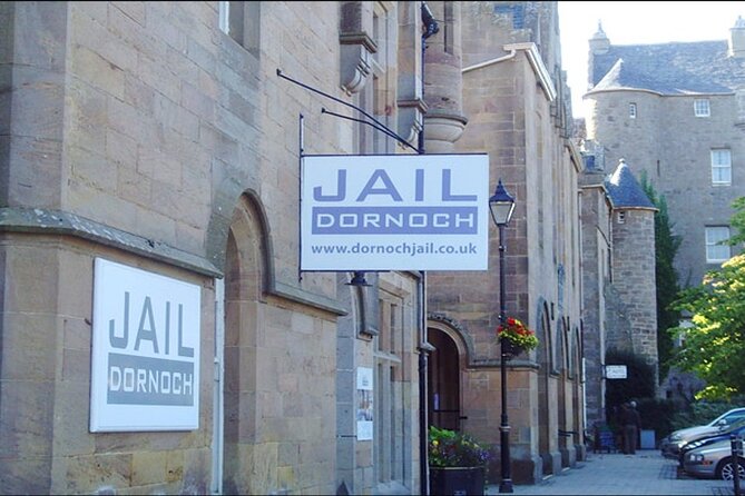 Invergordon Cruise Excursion - Castle ,Whisky and History Tour - Whisky Tasting at Balblair Distillery