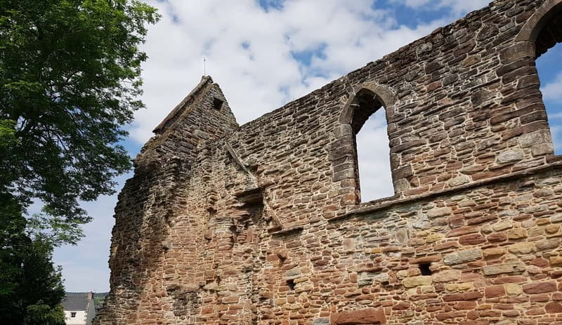 Invergordon: Luxury Relaxed South Shore Excursion - Cawdor Castle and Its Self-Guided Tours