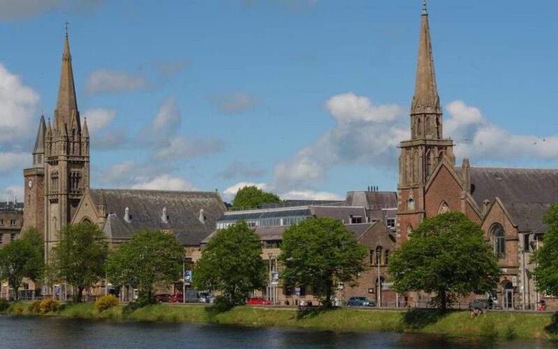 Inverness: City Walking Tour & Exploration Game - Discovering Inverness’s Landmarks and Hidden Corners