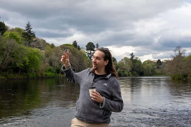 Inverness: Comedy Walking Tour with Local Comedian - Key Points