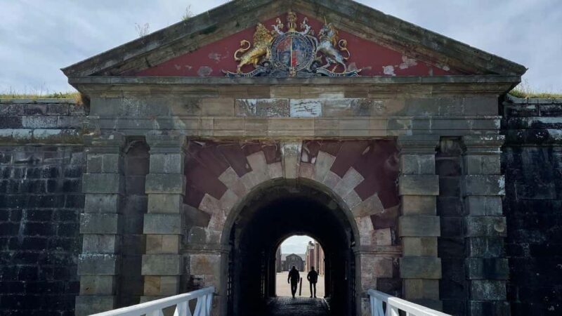 Inverness: Full-Day Guided Tour with Highland Castle - Loch Ness and Urquhart Castle Photo Stop