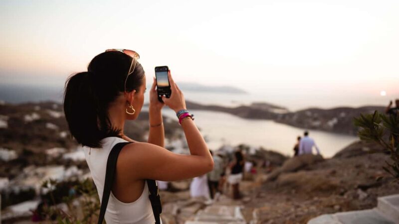 Ios: Official Life is a Beach Party Wristband - Key Points