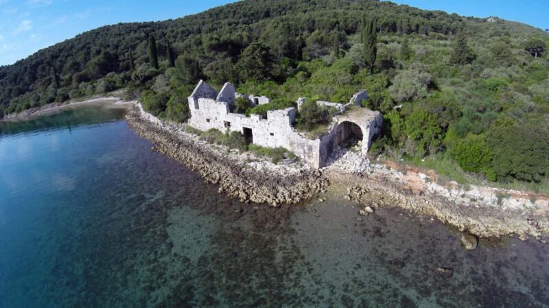 iovo Island: Sunset Kayak Tour with Wine - Practical Details: What to Bring and Tips