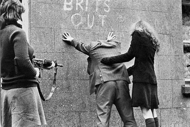 IRA Troubles Conflict Private Tour Museum Graves Murals and Political Analysis - Clonard Monastery’s Role in the Troubles