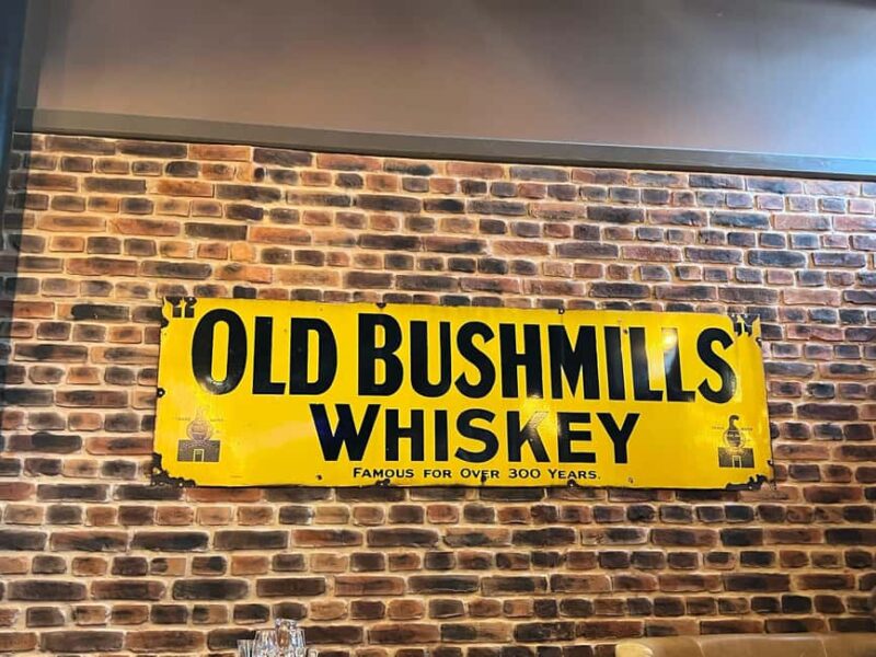 Ireland: Belfast City and Giants Causeway Tour - Key Points