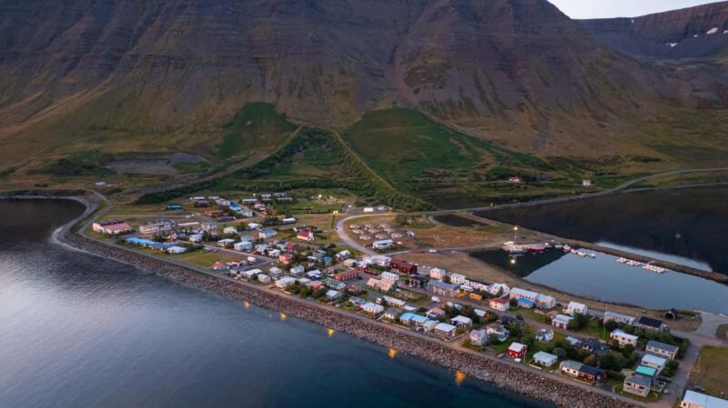 Ísafjörður: Dynjandi Waterfall & Flateyri Village Tour - Key Points