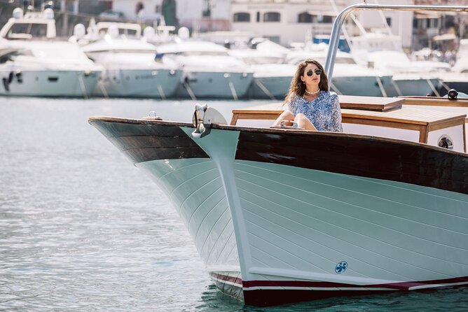 Ischia Boat Tour Half Day - Logistics and Meeting Arrangements