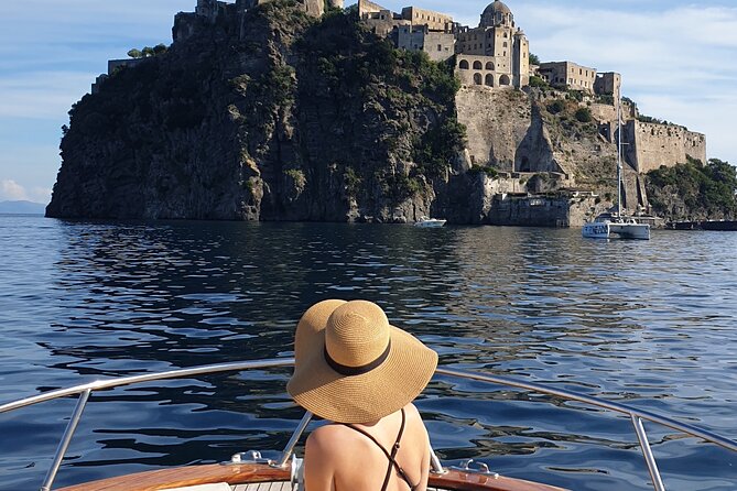 Ischia island private excursion on Gozzo Fratelli Aprea 7,5m - Swimming in La Scarrupata Bay