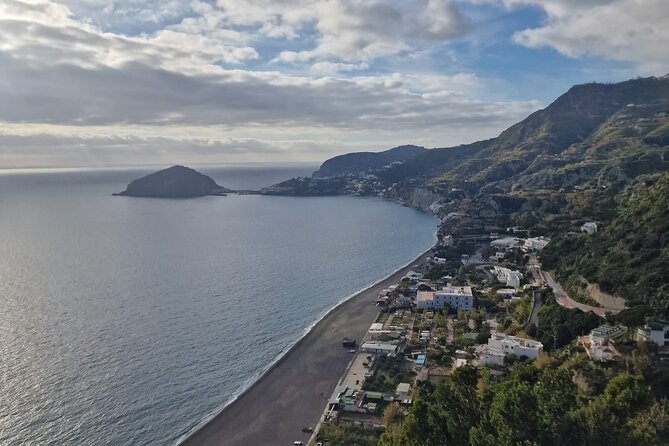 Ischia Private Tour with Local Guide & Ischia Hotel Pick-Up - Marveling at the Mushroom-Shaped Rock in Lacco Ameno