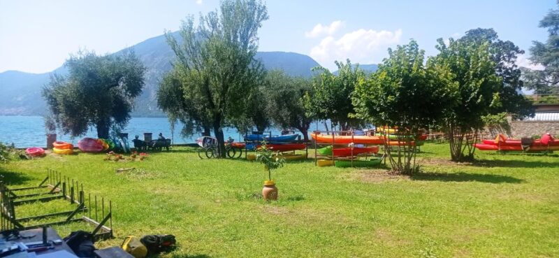 Iseo Lake: rental of kayaks in Pilzone di Iseo - Equipment and Safety for All Skill Levels