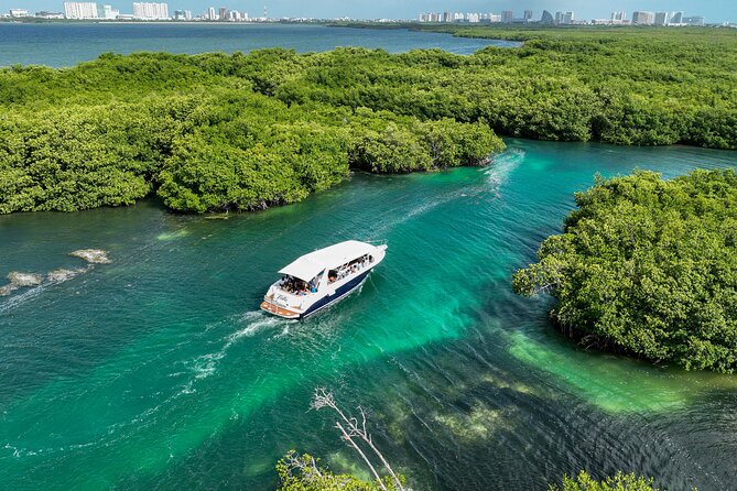 Isla Mujeres Adventure - Luxury Yatch Shared & Private Beach club - Swimming at Playa Norte and Additional Free Time