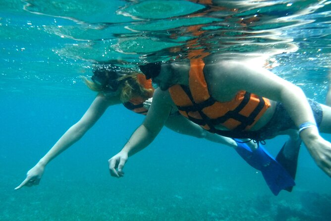 Isla Mujeres Catamaran Beach Tour - Scenic Catamaran Sail with Open Bar
