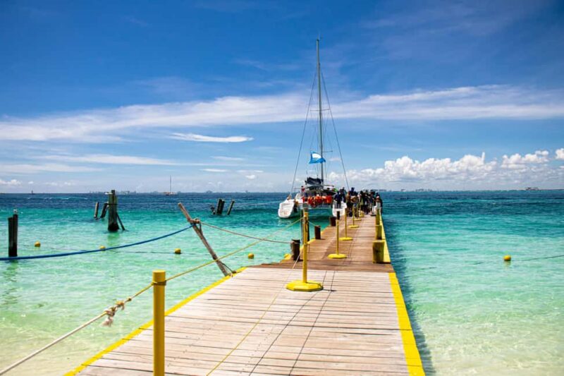 Isla Mujeres: Catamaran Ride with Open Bar, Snorkeling, and Lunch - Discover the Ultimate Day Trip to Isla Mujeres with Catamaran, Open Bar, and Snorkeling