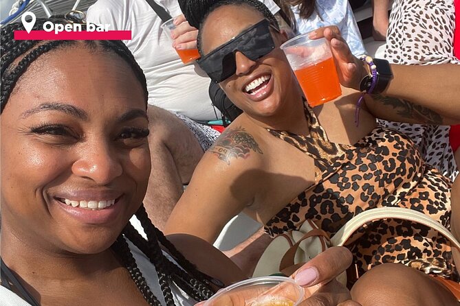 Isla Mujeres Catamaran + Snorkel + Open Bar on board + Buffet - Additional Inclusions and Practical Details