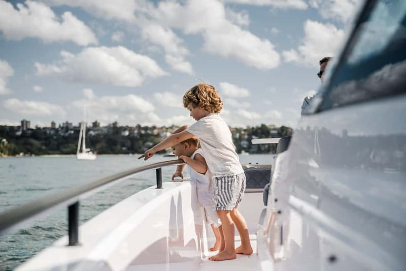 Island Hopping: Santorini to Mykonos - Approaching Mykonos with Iconic Sights