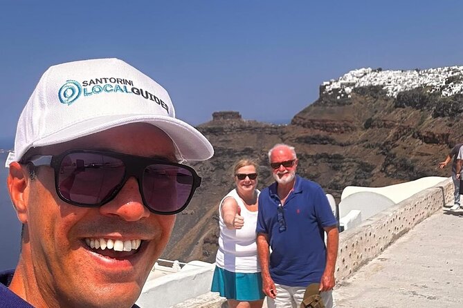 Island of Thera in One Day: 8h Island Tour, Lunch & WineTasting - Exploring Santorini’s Most Famous Village: Oia