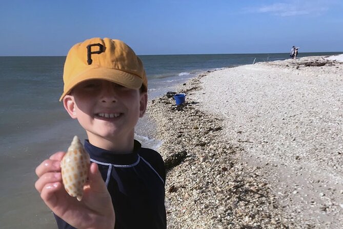 Island Paradise: Dolphin, Shelling, Birding Eco Boat Tour - The Role of the Florida Master Naturalist Guide