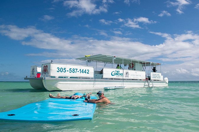 Island Sandbar Tour Catamaran Cruise in Marathon FL - The Friendly and Professional Crew