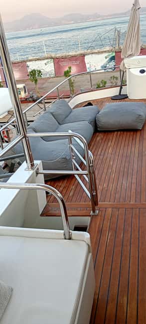 Island Tour: Wonderful tour of the Campanian archipelago with Happy and Love Yacht - Who Will Enjoy This Tour Most