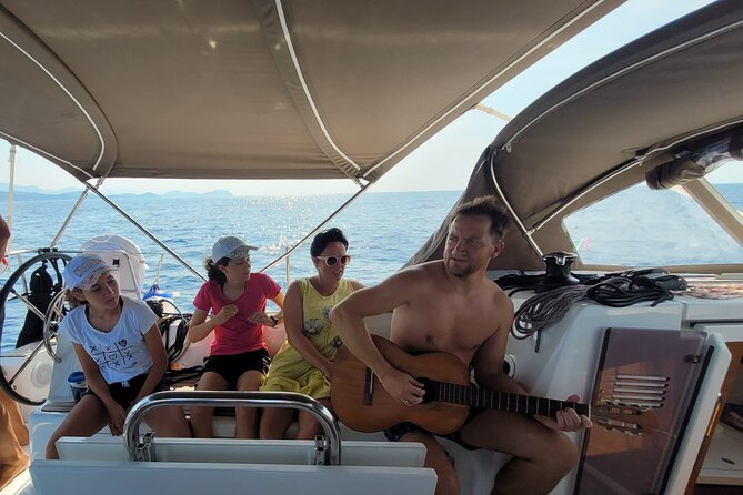 Islands Tour on Luxurious Jeanneau Sun Odyssey - Flexibility and Practical Details