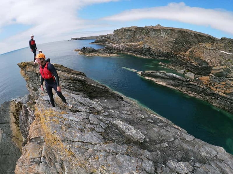 Isle of Anglesey: Scenic Coasteering with Climbing & Jumps - Logistics: Meeting Point and Group Size