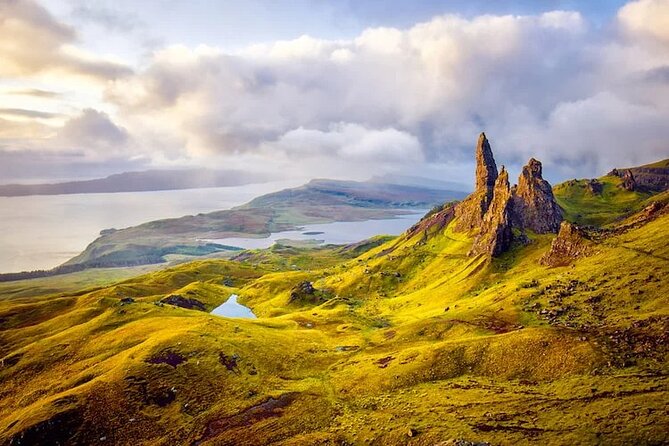Isle Of Skye Tour - The Old Man of Storr: Iconic Views and Optional Hiking