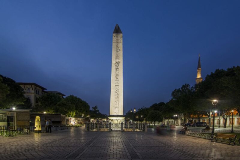 Istanbul: 2-Day Private Highlights Tour with Entry Tickets - Practical Details: Meeting Point, Duration, and Accessibility