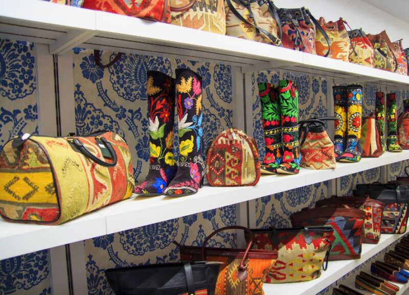 Istanbul: 4-Hour Turkish Shopping Experience - Visiting Hidden Shopping Spots Outside the Main Bazaars